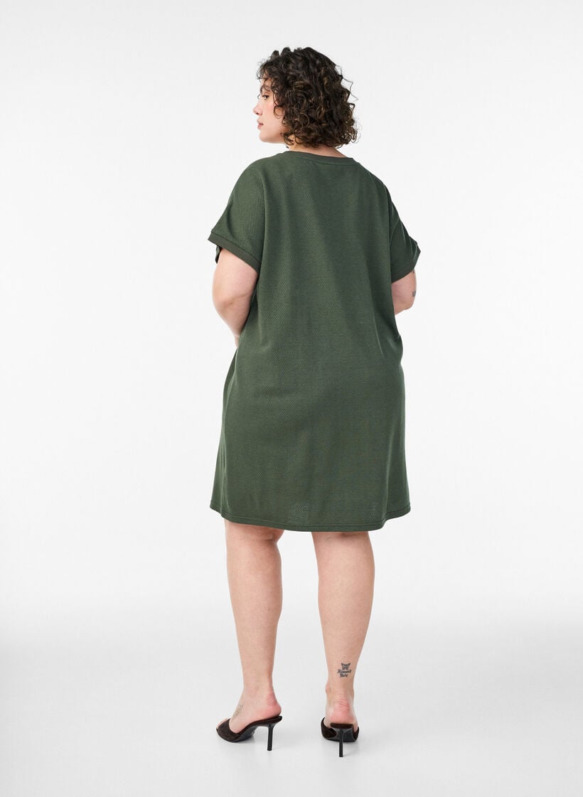 Short textured jersey dress with a round neck, Green, Model image number 2