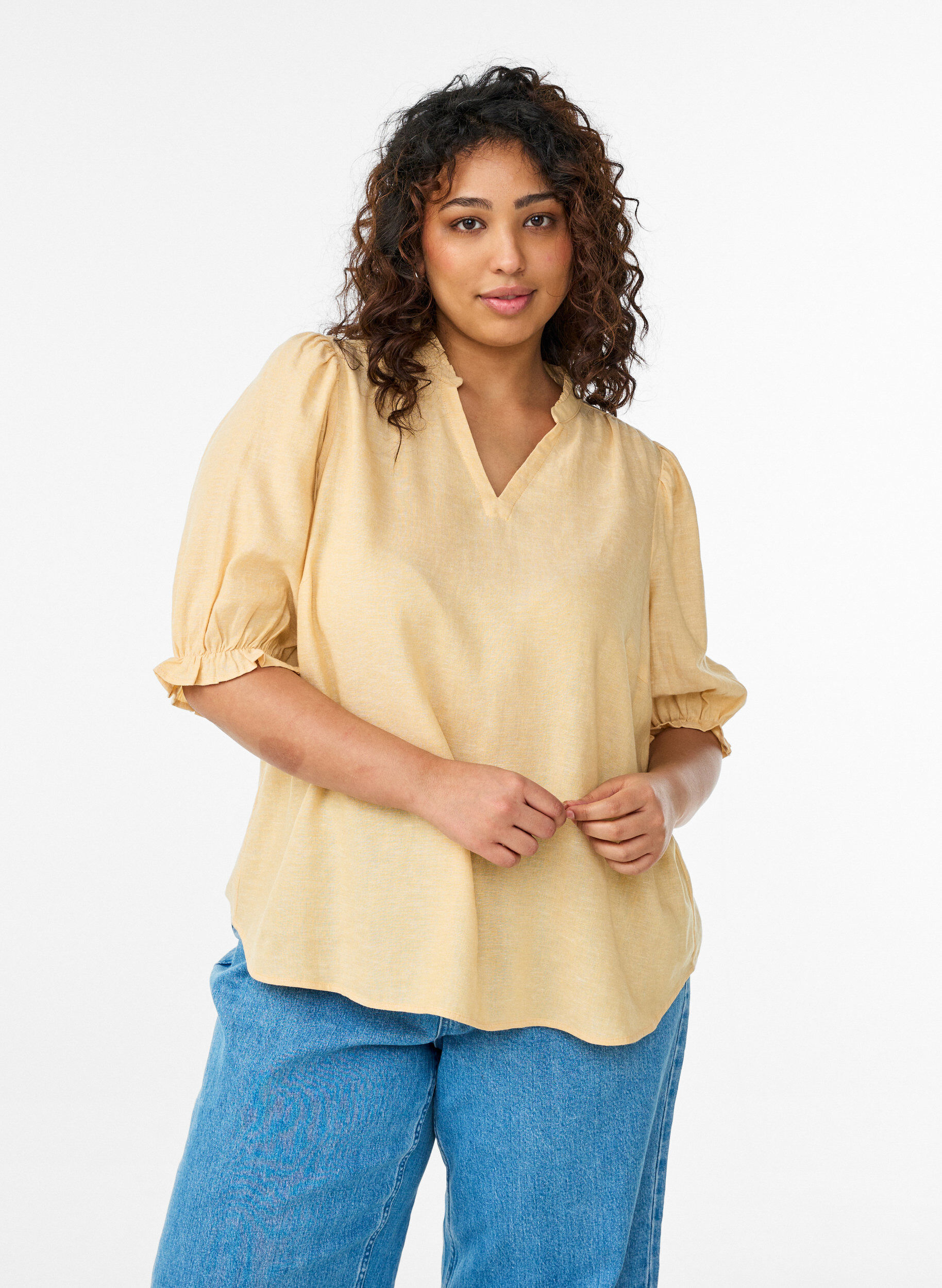 Zizzifashion Blouse in linen and viscose with 1/2 sleeves, Yellow, Model image number 0