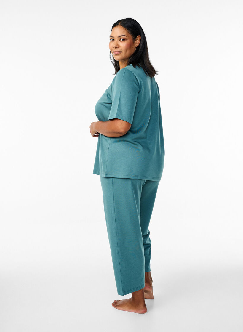 7/8 modal mix pants with pockets, Green, Model image number 1