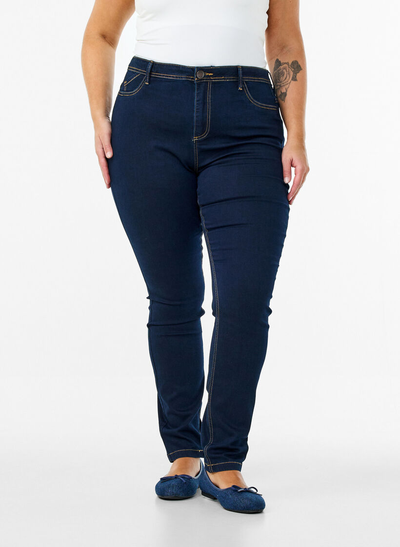 Super slim Amy jeans with high waist, Blue, Model image number 2