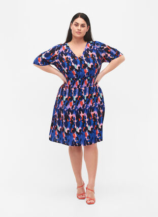 Printed viscose dress with smock, Colorful Animal, Model image number 2