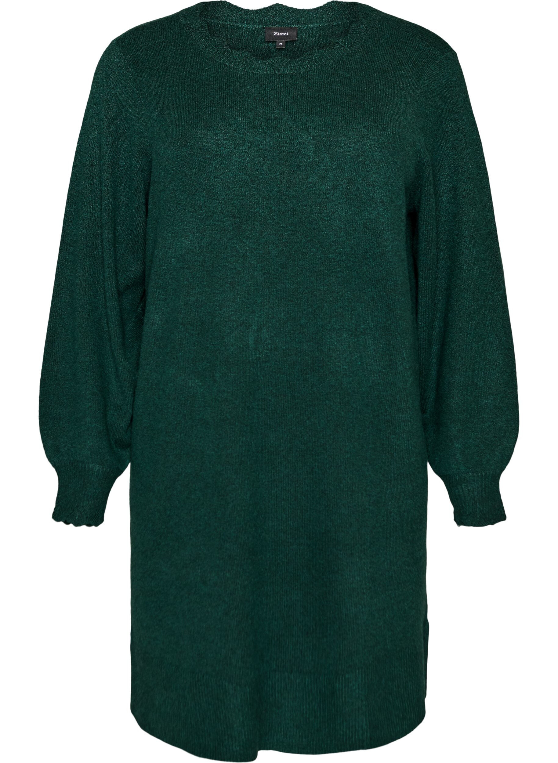 Short knitted dress with wavy hem and slits