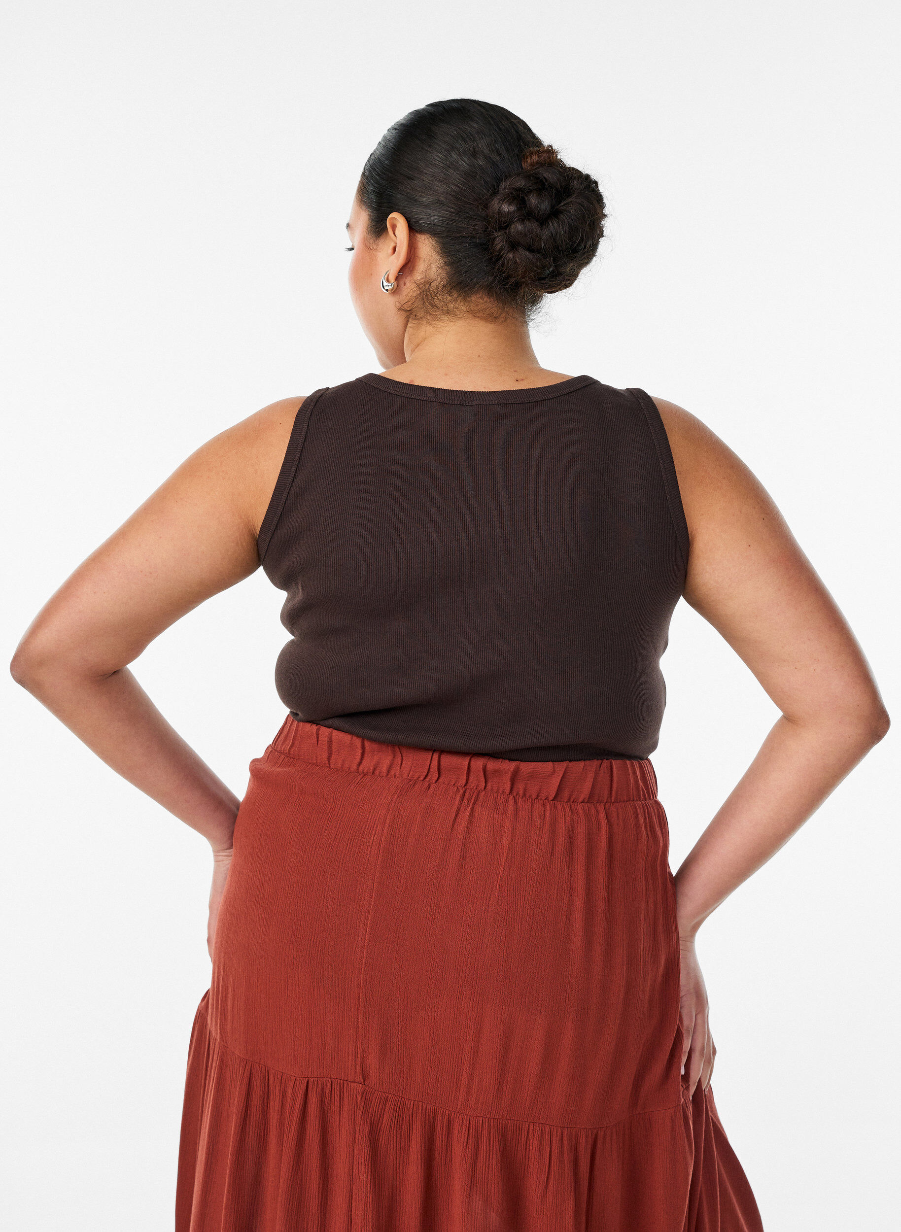 ZizzifashionFitted top with motif, Brown, Model image number 2