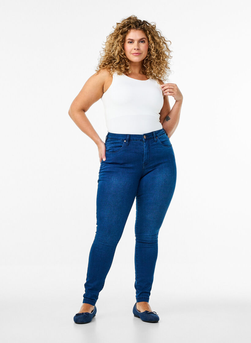 Super slim Amy jeans with high waist, Blue Denim, Model image number 0