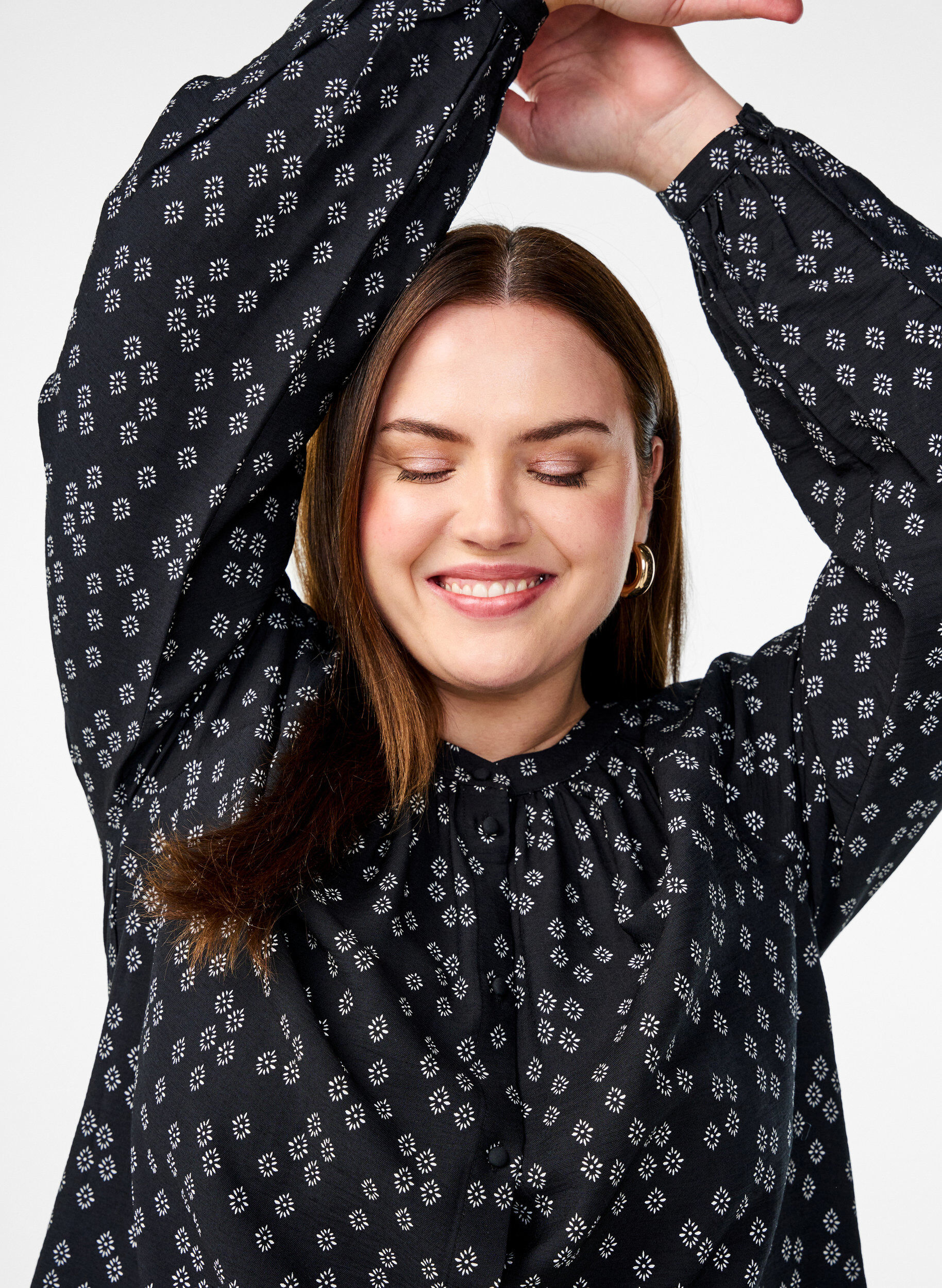 Zizzifashion Long-sleeved tunic with floral print, Black, Image image number 0