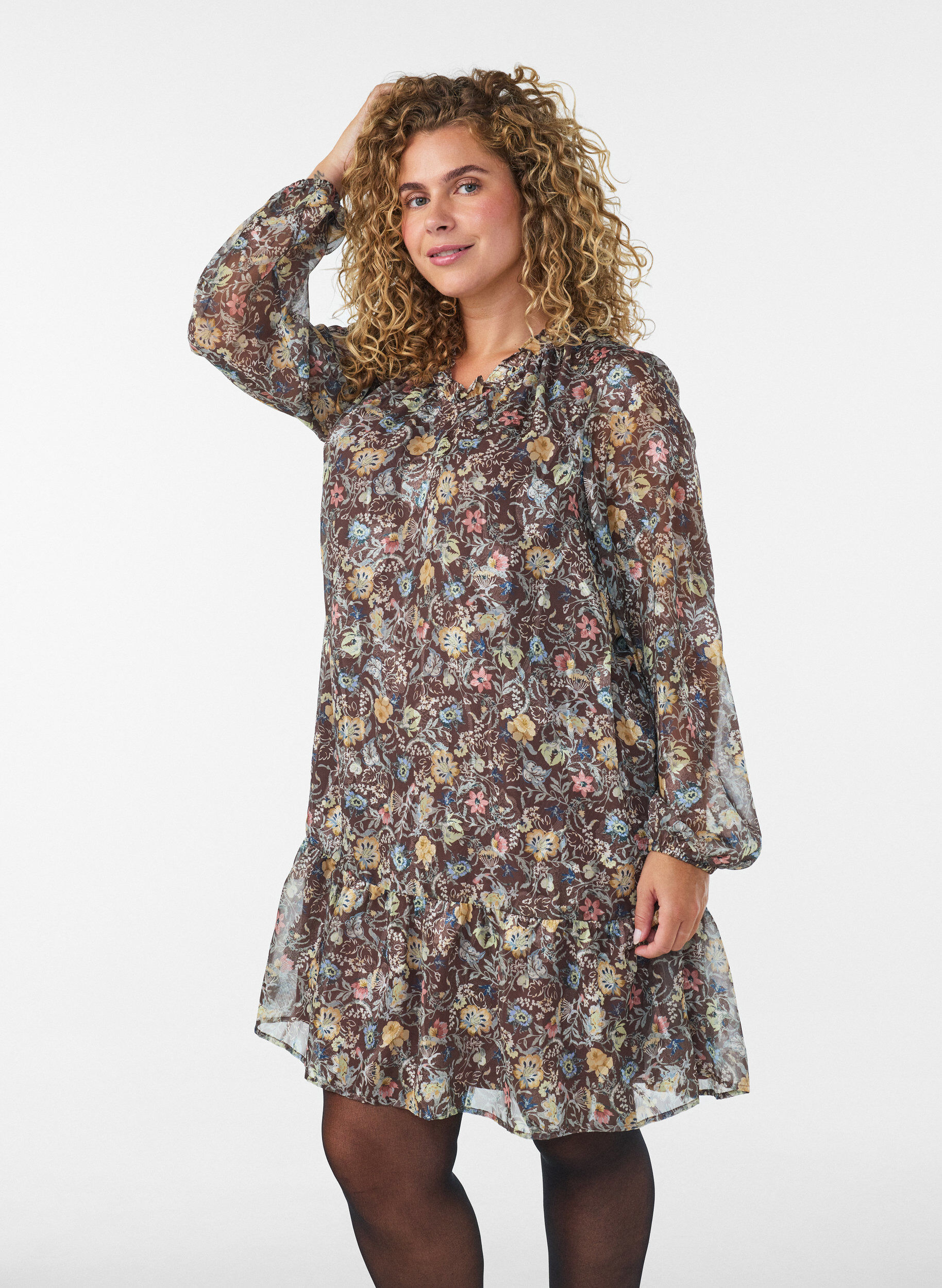 ZizzifashionChiffon dress with floral print and ruffle layers, Brown, Model image number 0