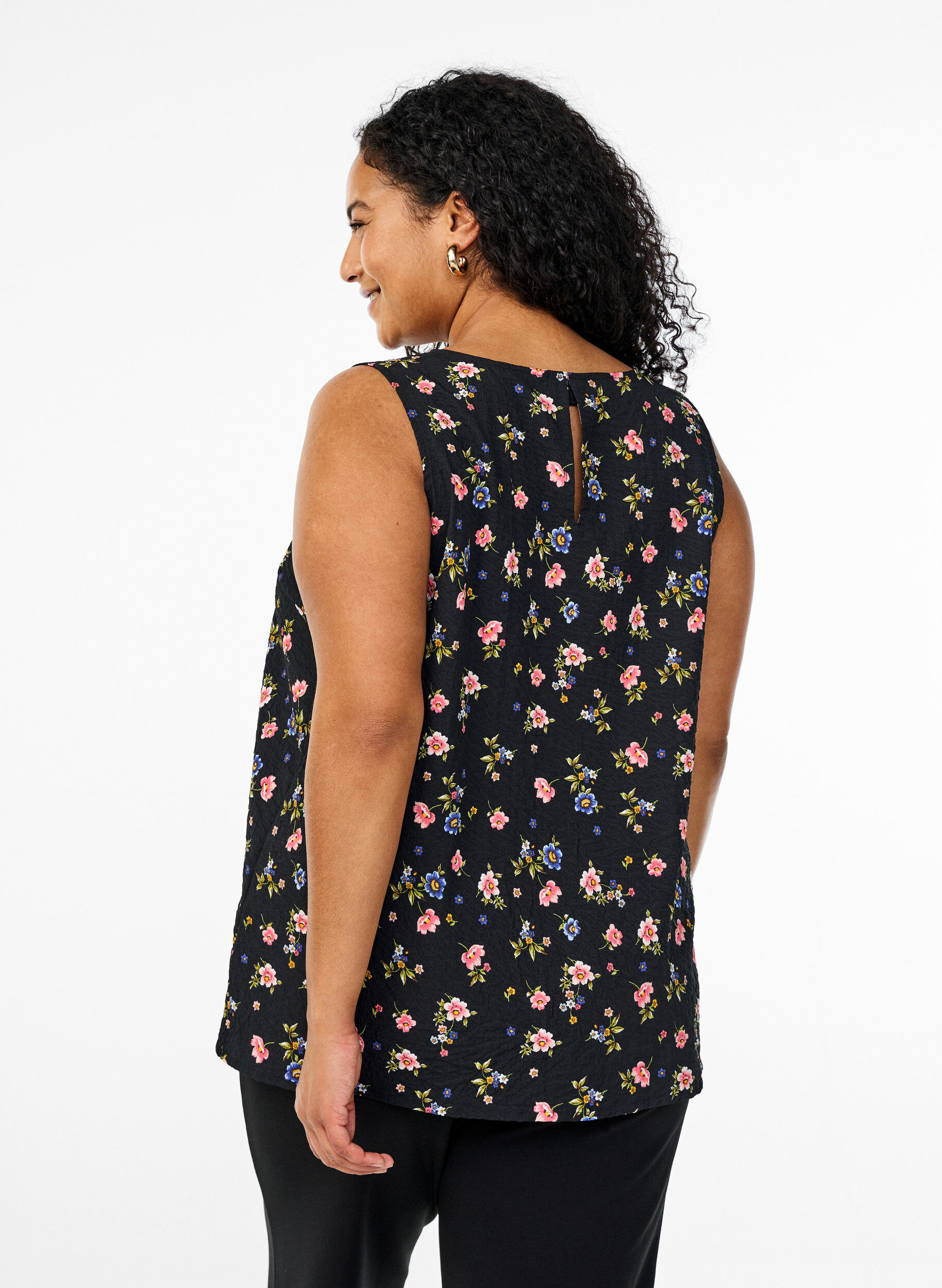 ZizzifashionSleeveless top with texture, Black, Model image number 2