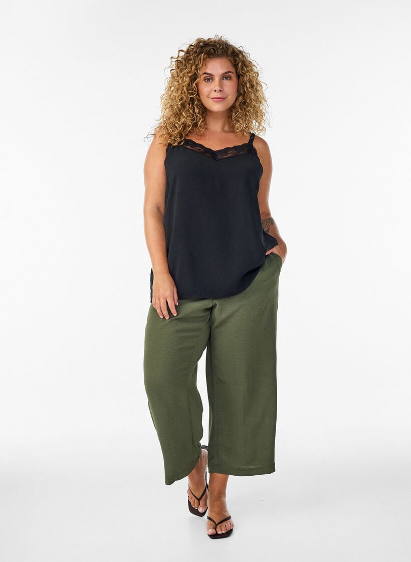 High-waisted culottes with an elasticated back, Green, Model image number 0
