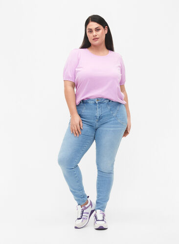 High waisted Amy jeans with super slim fit, Light blue, Model image number 0