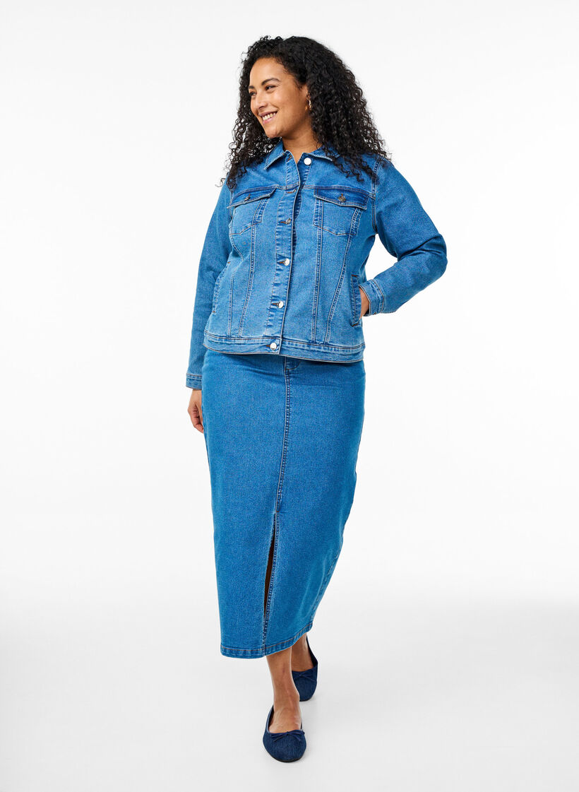 FLASH - Denim jacket in a stretchy cotton blend, Blue, Model image number 1