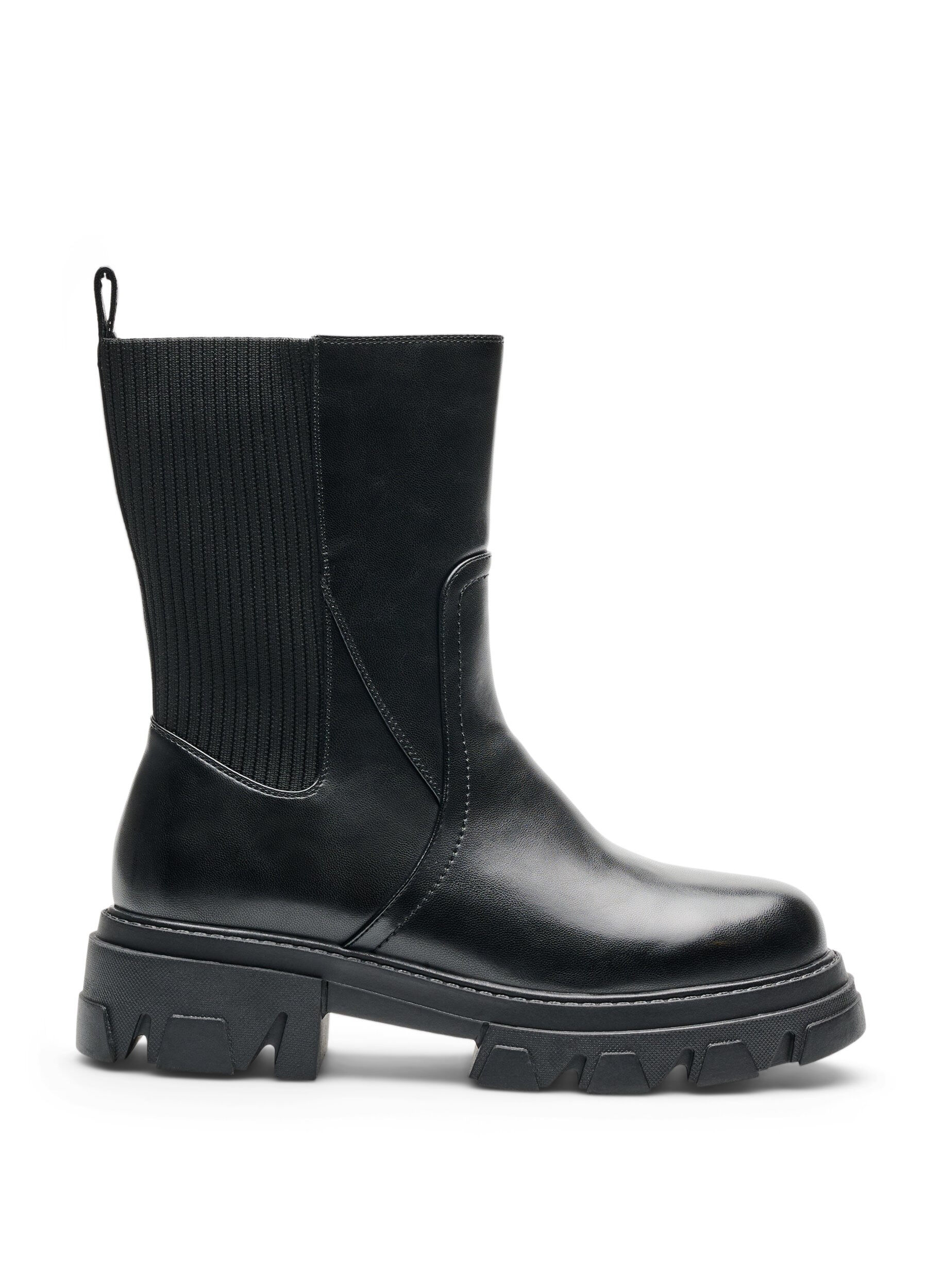 ZizzifashionChelsea boot with a chunky sole and ribbed panels, Black, Packshot image number 0