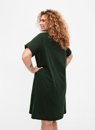 Short-sleeved nightgown in organic cotton, Scarab Enthusiast, Model image number 1