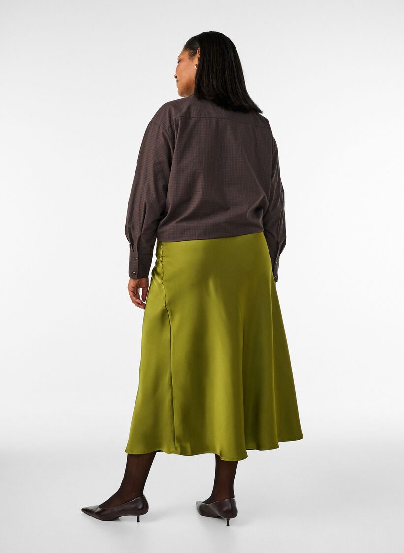 Satin midi skirt, Green, Model image number 1