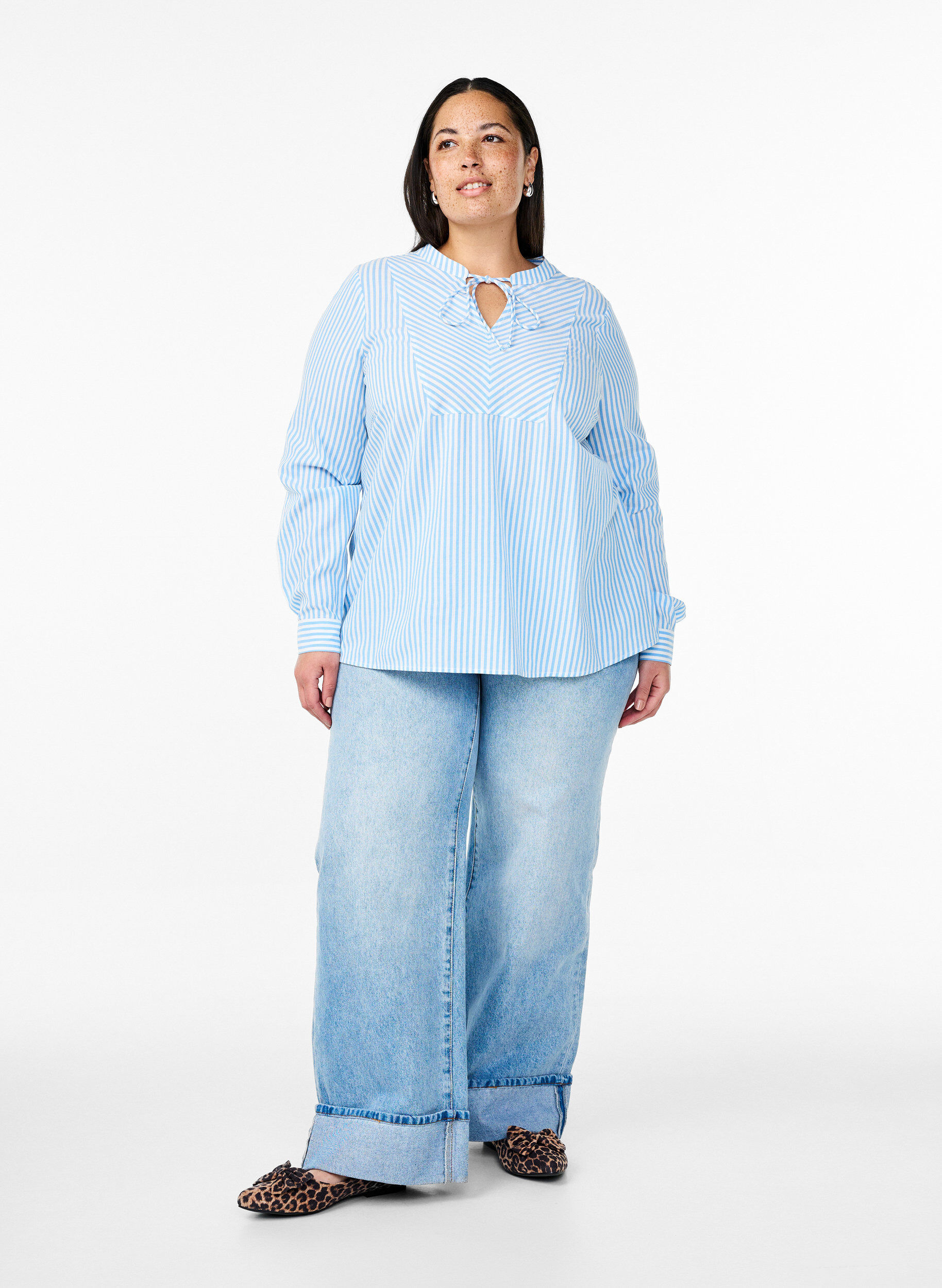 Zizzifashion Striped blouse with tie detail, Light Blue, Model image number 1