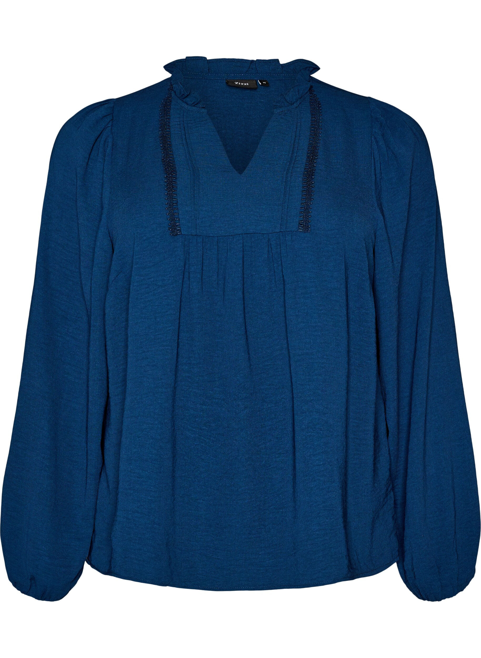 Blouse with V-neck and crochet band