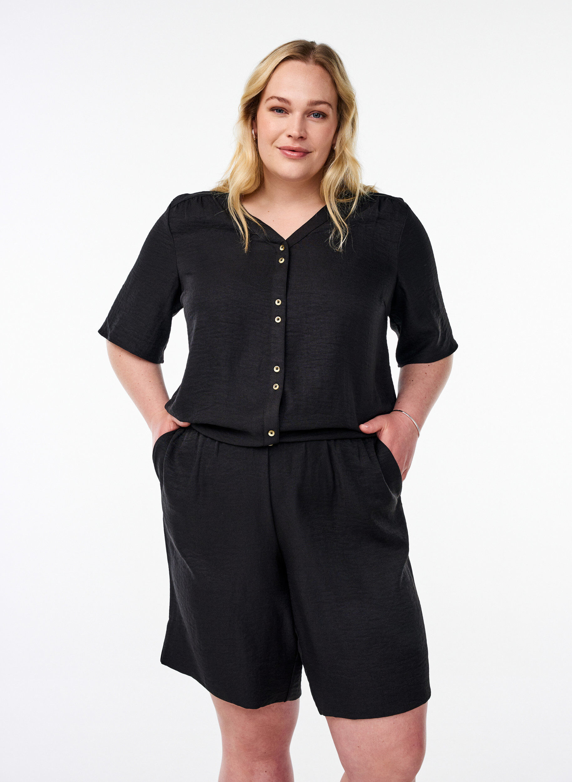 ZizzifashionShorts with pockets and high waist, Black, Model image number 0