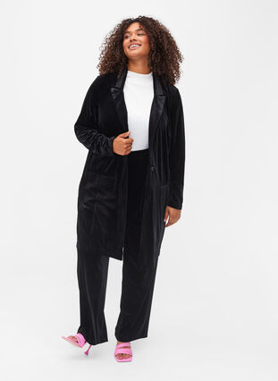 Long blazer in velour, Black, Model image number 2