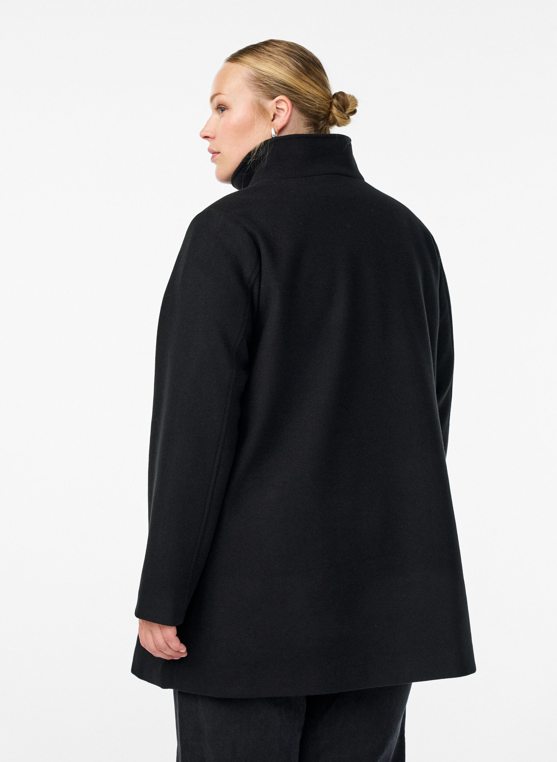 ZizzifashionShort coat with A-line shape, Black, Model image number 2