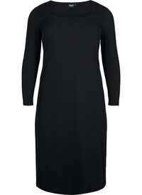 Tight-fitting dress with long sleeves and a slit