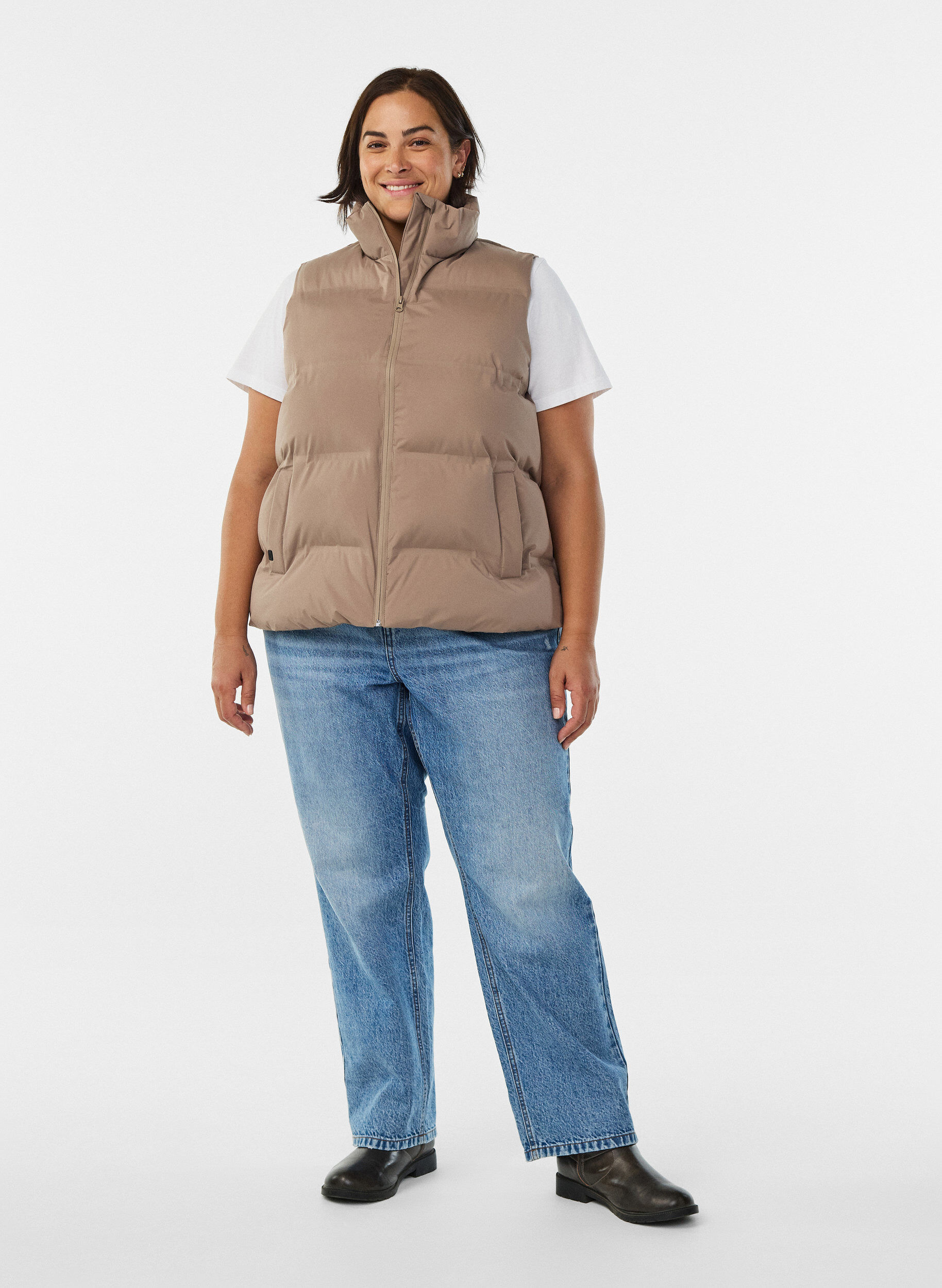 ZizzifashionShort puff vest with high collar, Brown, Model image number 1