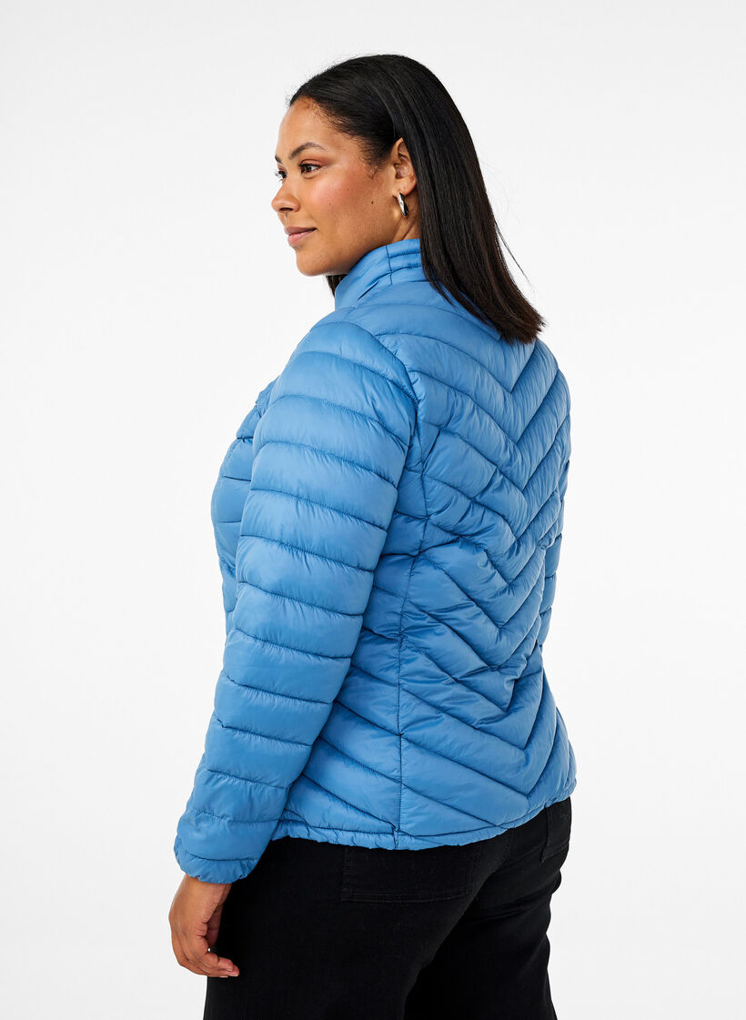 Lightweight jacket with pockets, Blue, Model image number 2