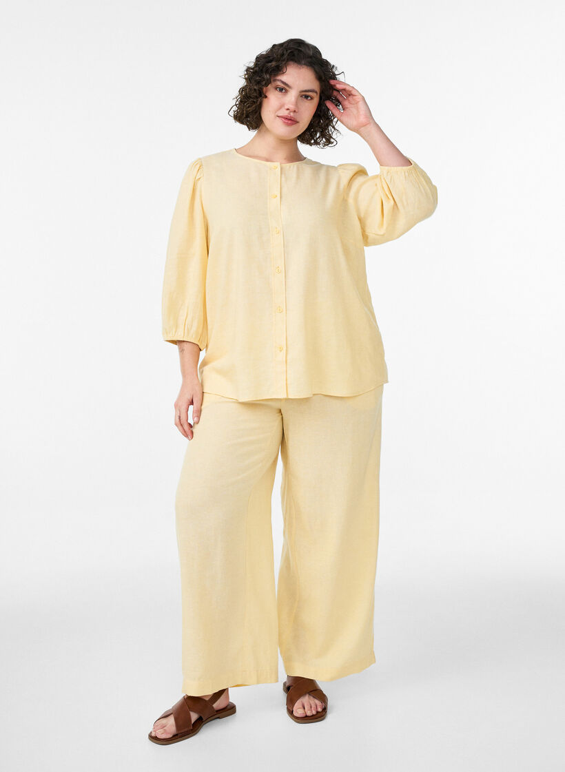 Shirt blouse in linen and viscose with 3/4-sleeves, Yellow, Model image number 1