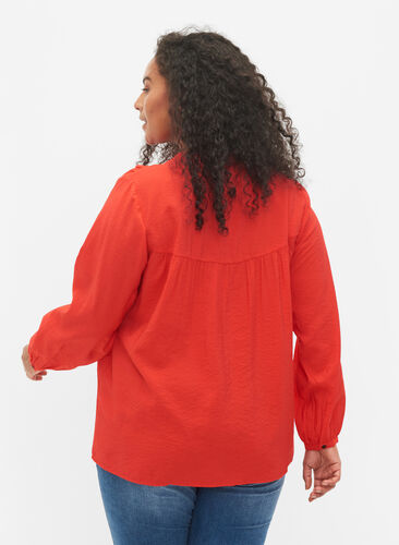 Long-sleeved top in viscose blend, Fiery Red, Model image number 1