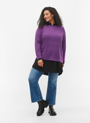 Textured knitted top with round neck, Amaranth Purple, Model image number 2