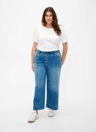 Cropped jeans with flare, Blue denim, Model
