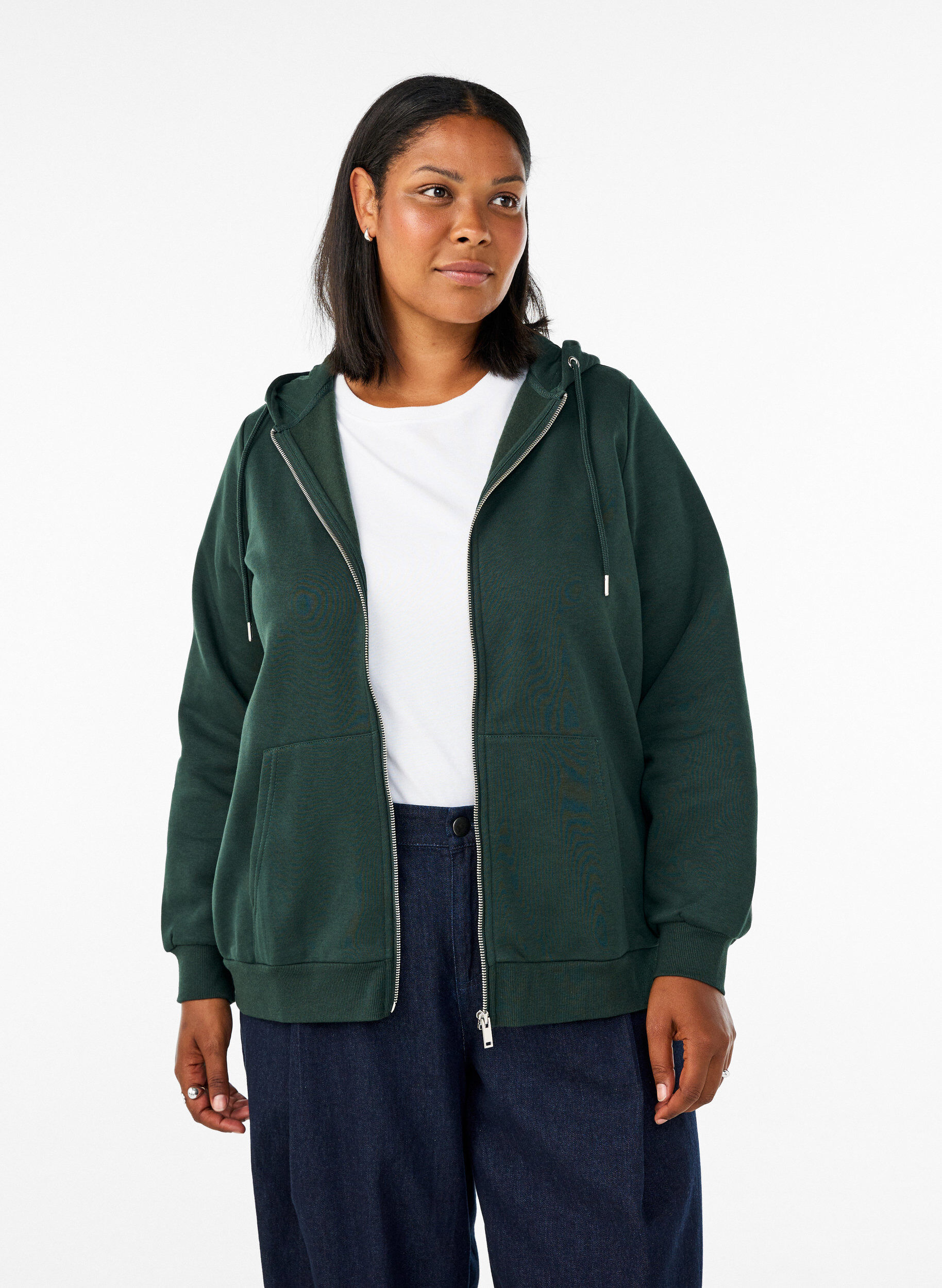 Hooded sweatshirt with a zip and pockets, Green, Model