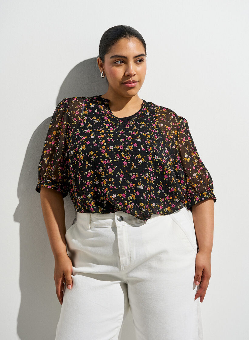 Blouse with floral print and V-neck, Black, Image image number 0