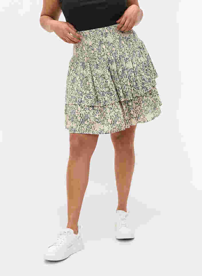 Printed viscose skirt with smock, Balsam Green AOP, Model image number 2