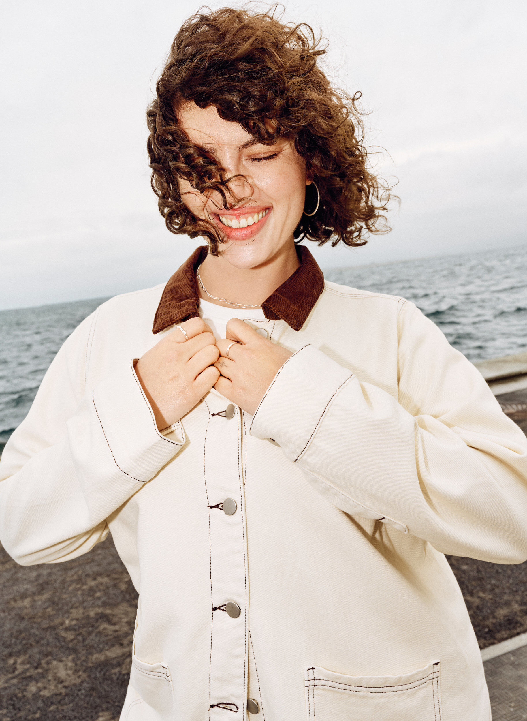 Zizzifashion Coloured denim jacket with contrast collar, Vanilla, Image image number 0