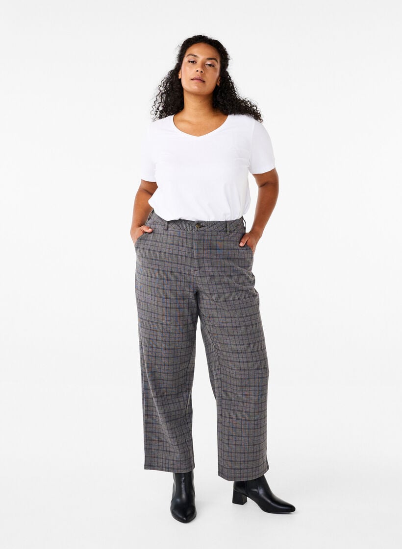 Basic plain cotton t-shirt, White, Model image number 1