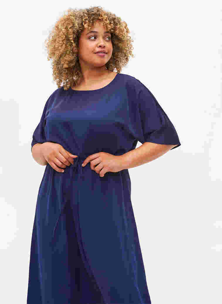 Short sleeve midi dress with adjustable waist, Evening Blue, Model image number 2