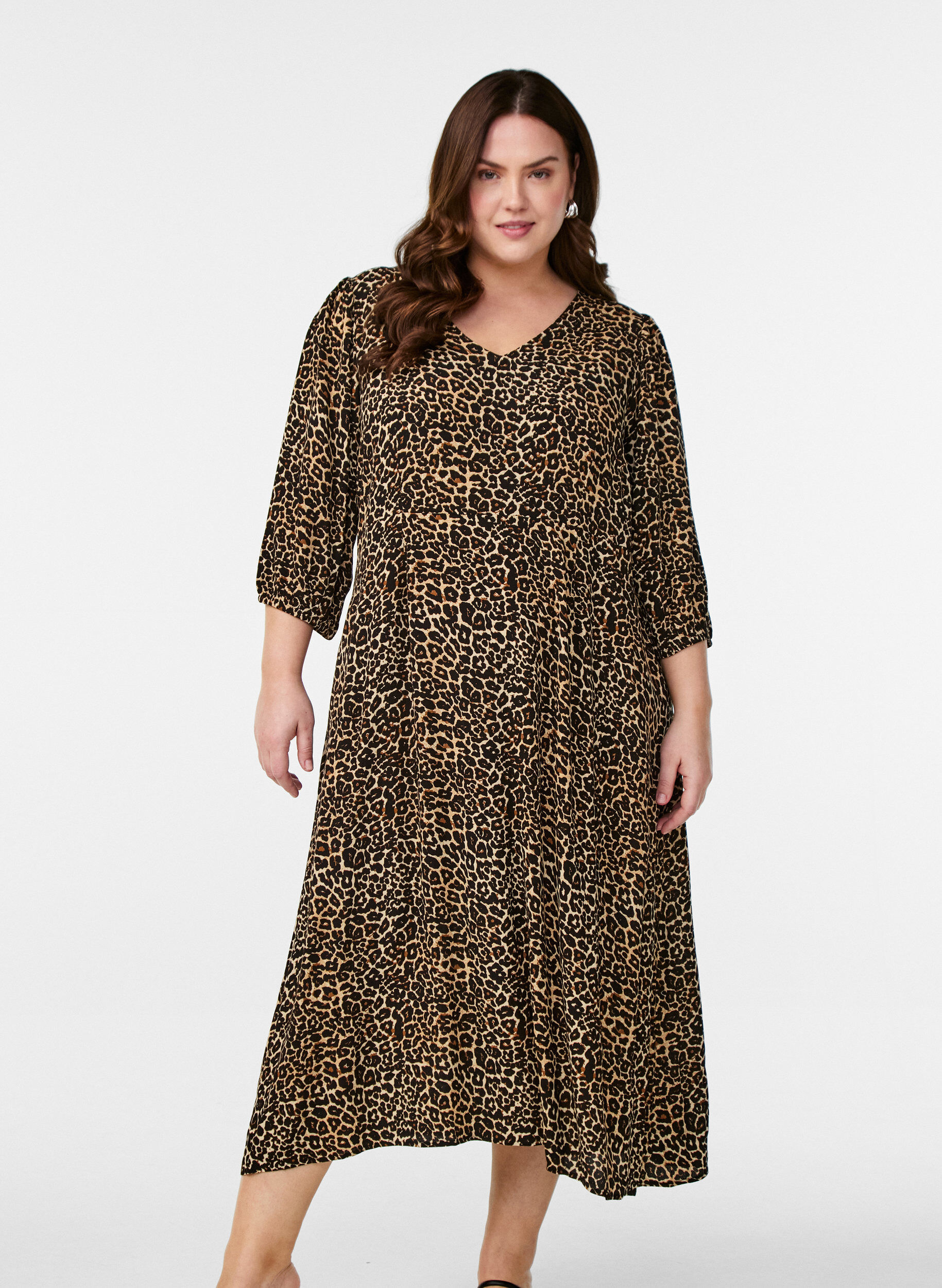 Zizzifashion Midi dress with leopard print and 3/4 sleeves, Brown, Model image number 0