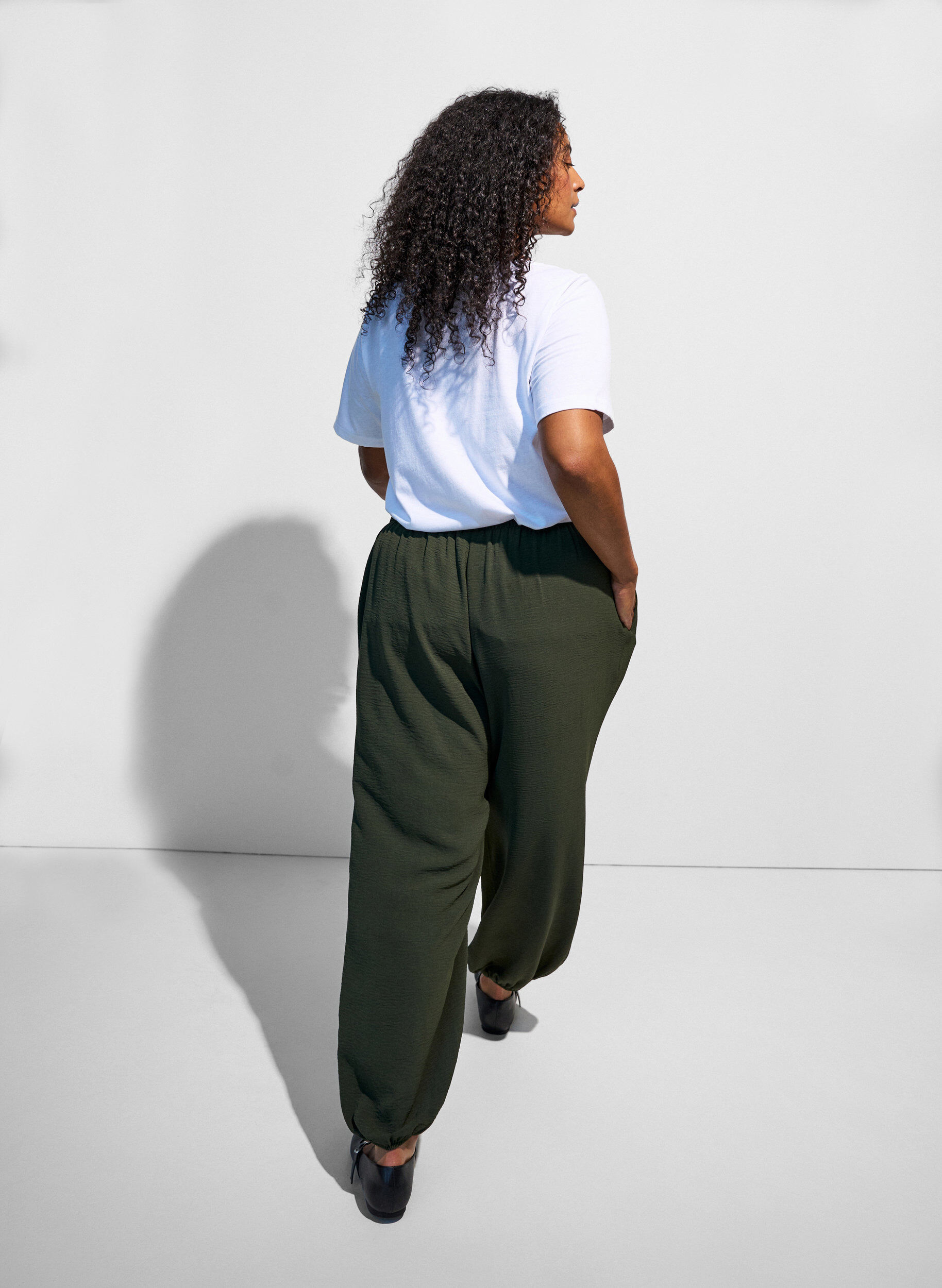 ZizzifashionHigh-waisted balloon trousers, Green, Model image number 1