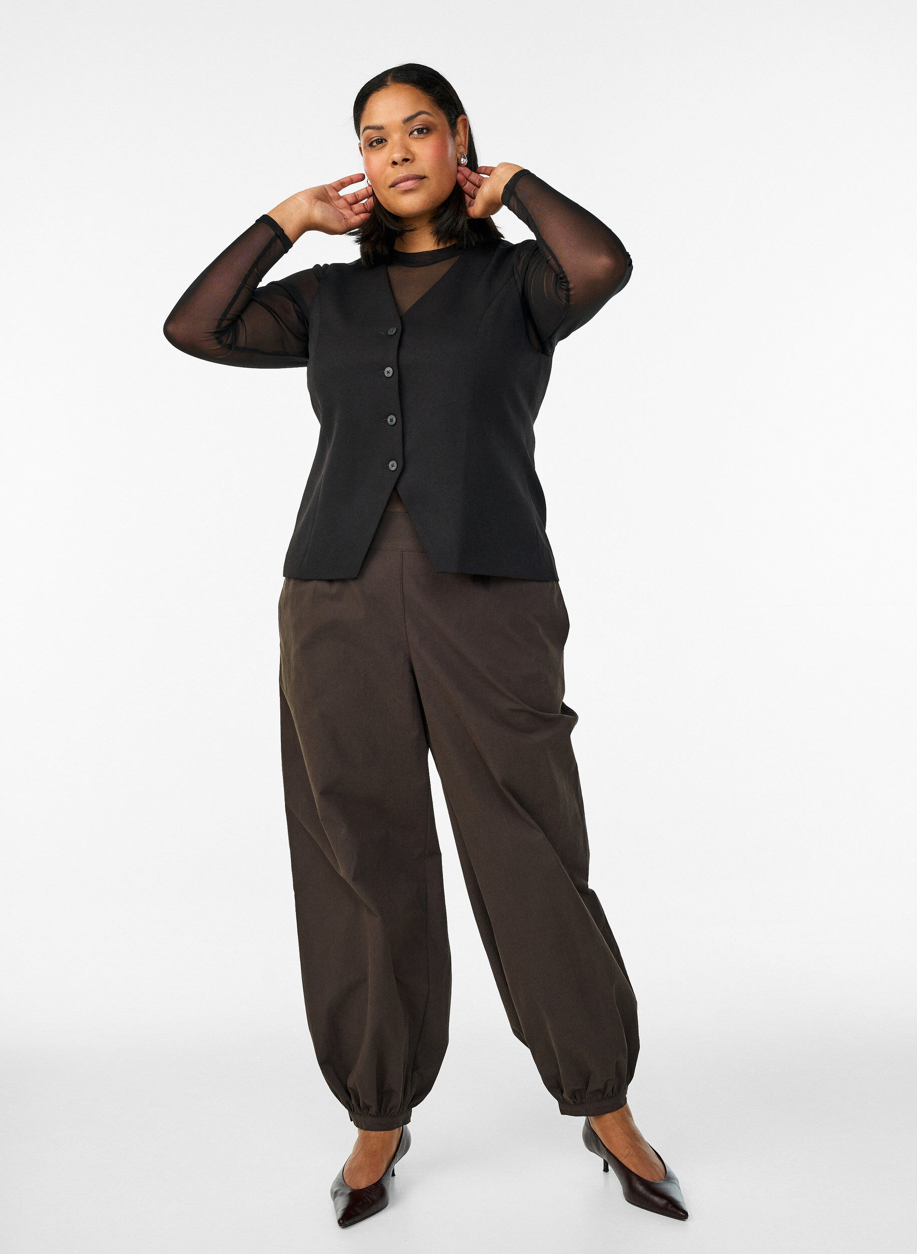 ZizzifashionWaistcoat with button closure, Black, Model image number 1