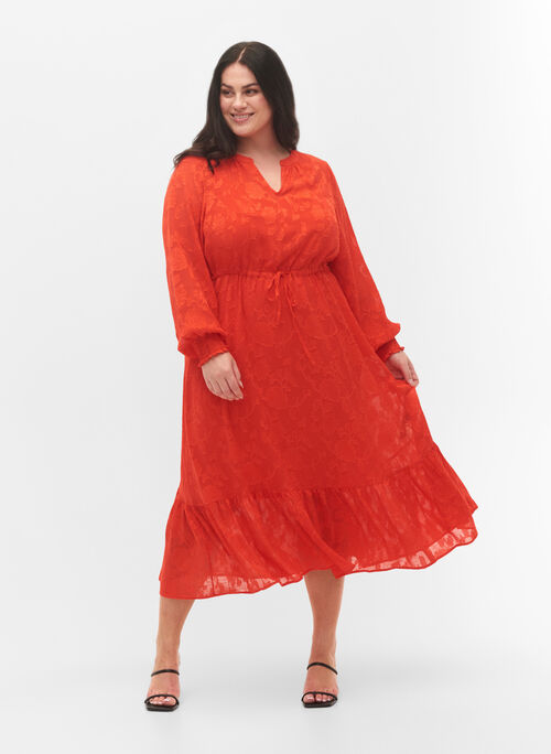 Long-sleeved midi dress in jacquard look, Orange.com, Model