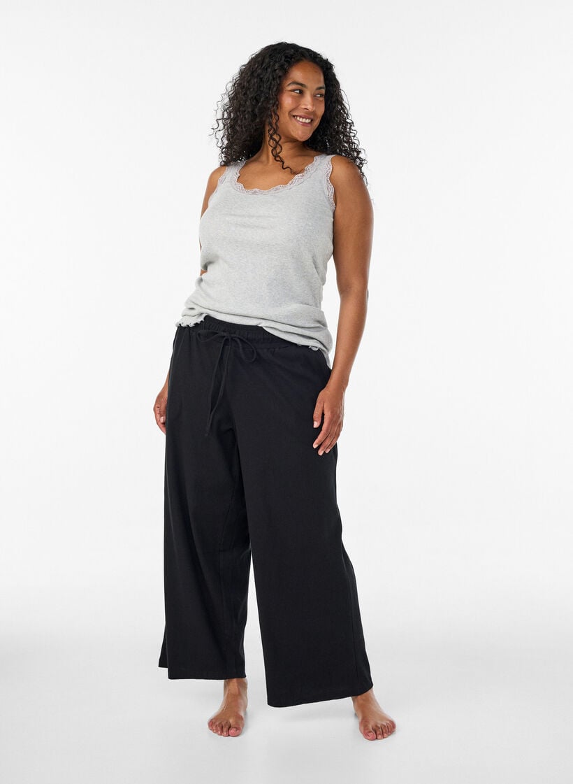 Ribbed pyjama bottoms with straight legs, Black, Model image number 0