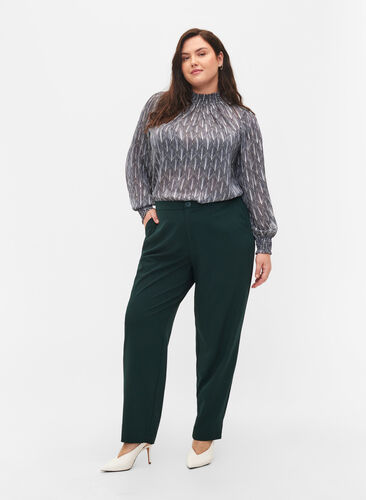 Classic trousers with pockets, Scarab, Model image number 0