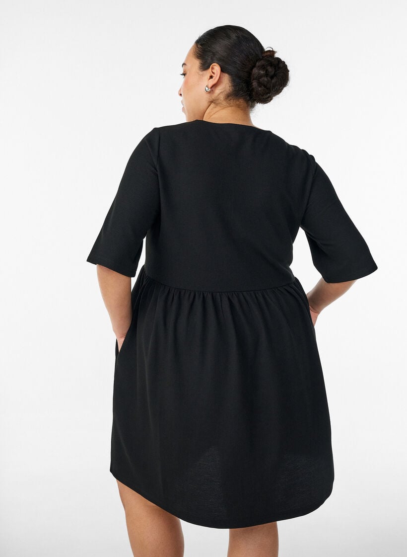 Dress with a ribbed texture and an empire line, Black, Model image number 2