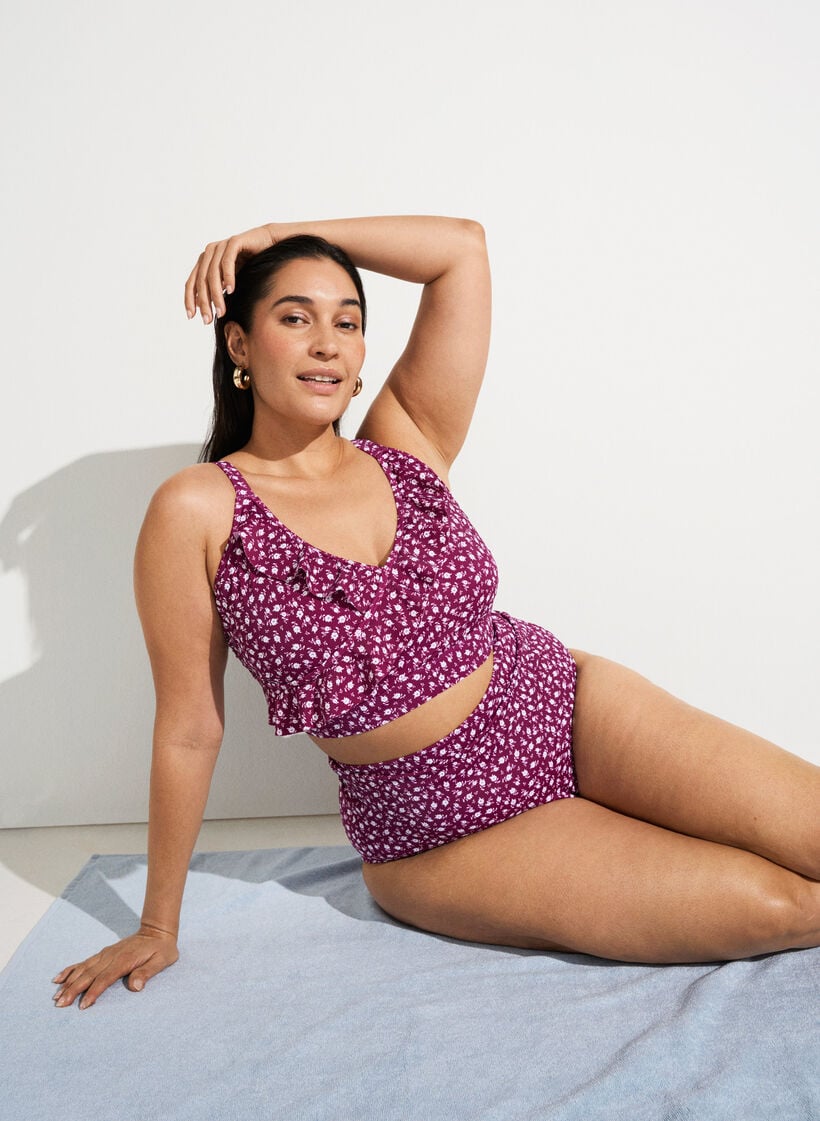 Floral bikini top with ruffle detail, Red, Image image number 0