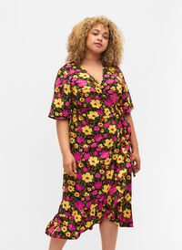 Printed wrap dress with short sleeves , Yellow Pink Flower, Model