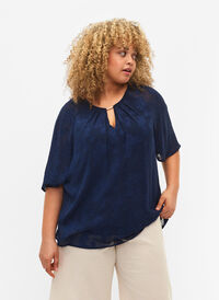 Short-sleeved blouse with structure, Navy Blazer, Model