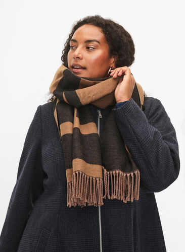 Soft scarf with fringe, Black/T. Brown, Model image number 1