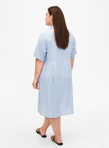 Viscose shirt dress with print, Small Dot AOP, Model image number 1