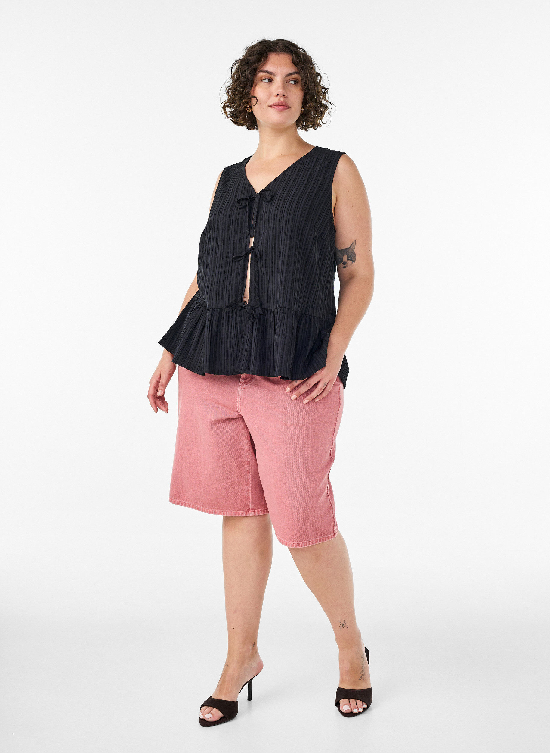 ZizzifashionSleeveless blouse with texture and a tie fastening, Black, Model image number 1