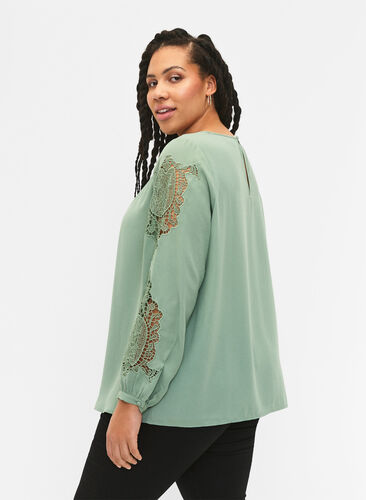 Long sleeve blouse with crochet details, Green Bay, Model image number 1