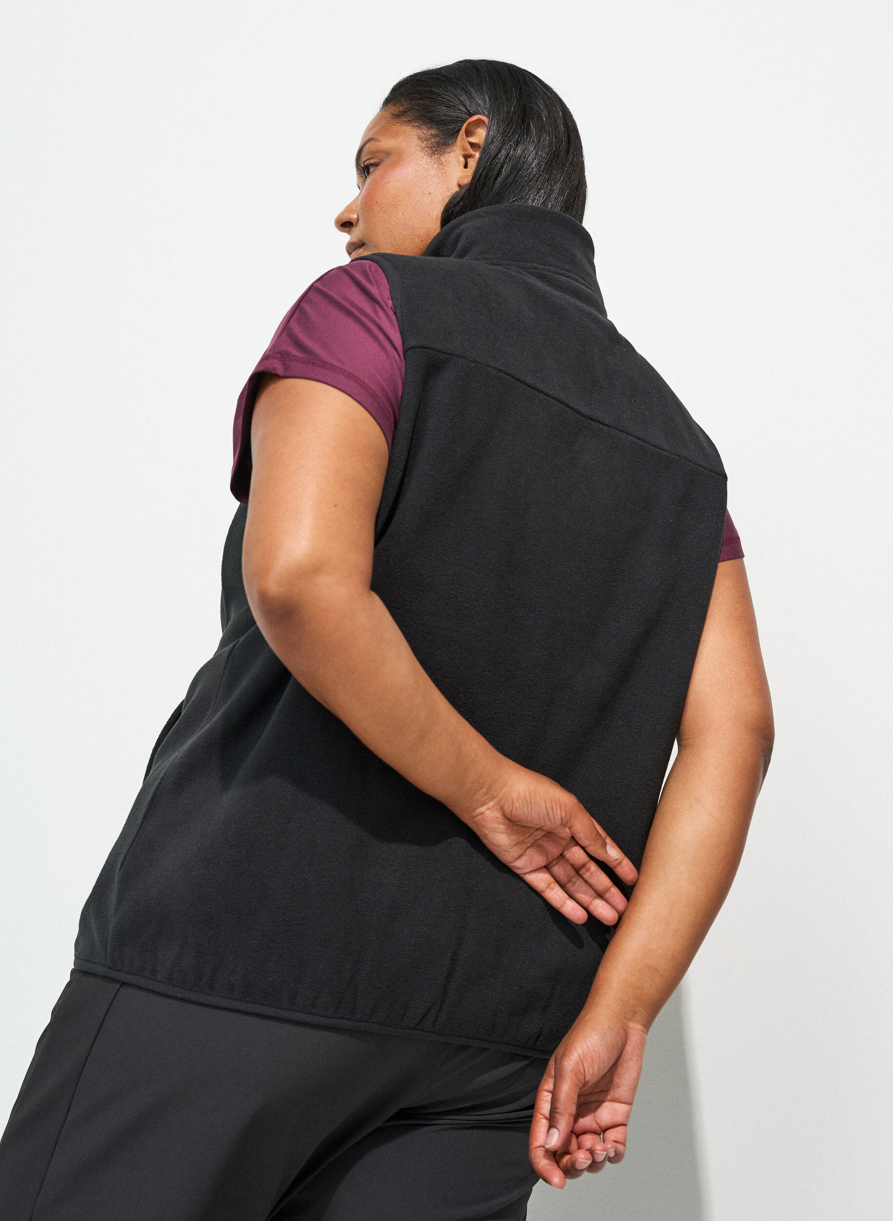 ZizzifashionLightweight training trousers with pockets, Black, Model image number 2